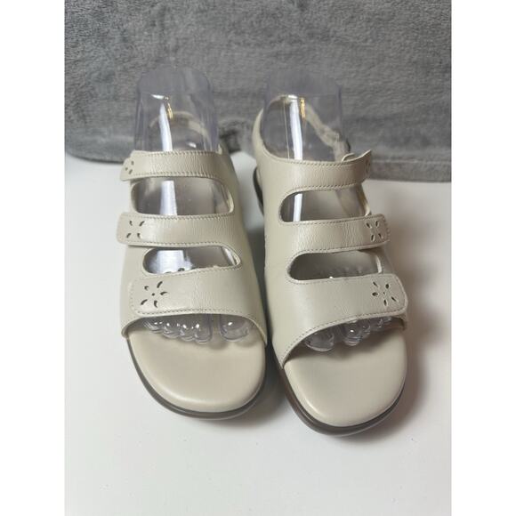 SAS Tripad Womens Cream Tan Bone Taupe Leather Three Strap Comfort Sandals 8.5 - Picture 8 of 16